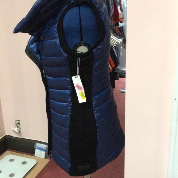 Puff vest. NWT - Picture 3 of 4